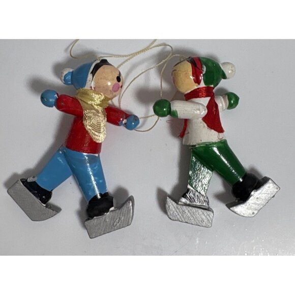 Handcrafted Wooden Christmas Ornaments Set Of 5 Skaters Nativity Bell - Picture 6 of 11